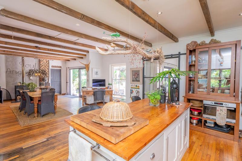 7 Bedroom Property for Sale in Somerset West Western Cape